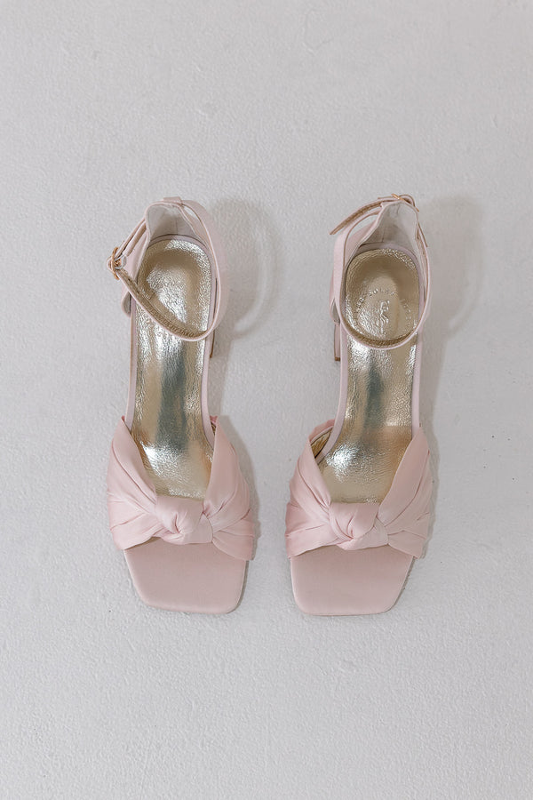 Pink satin bridal shoes with bow ties