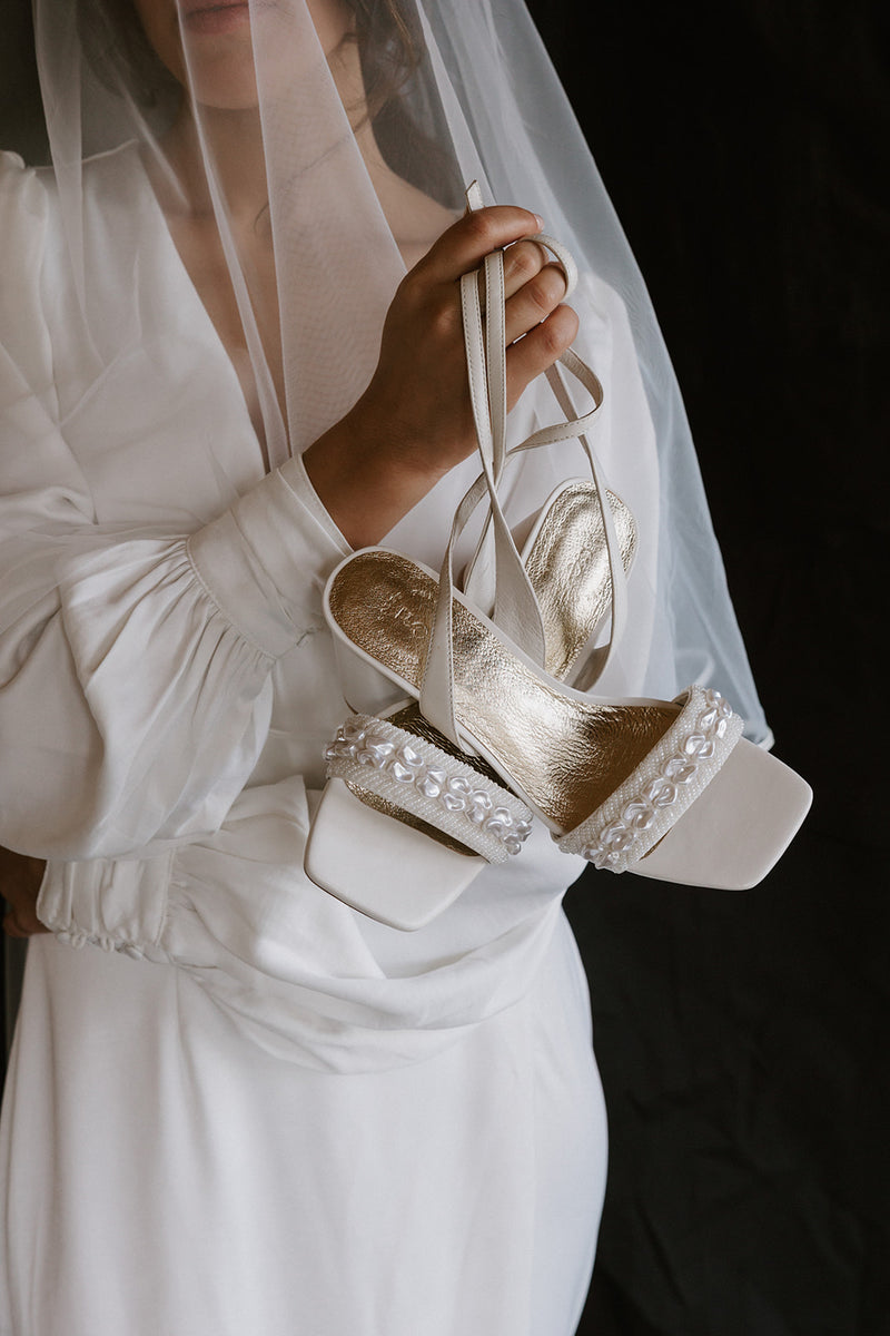 Shell and pearl bridal shoes