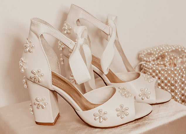 Pmoiste Elegant Chunky Heel for Women Summer High Heels Bride Wedding Shoes  Flower Top Open Toe Ankle Strap Block Heeled Sandals White 8 - Walmart.com