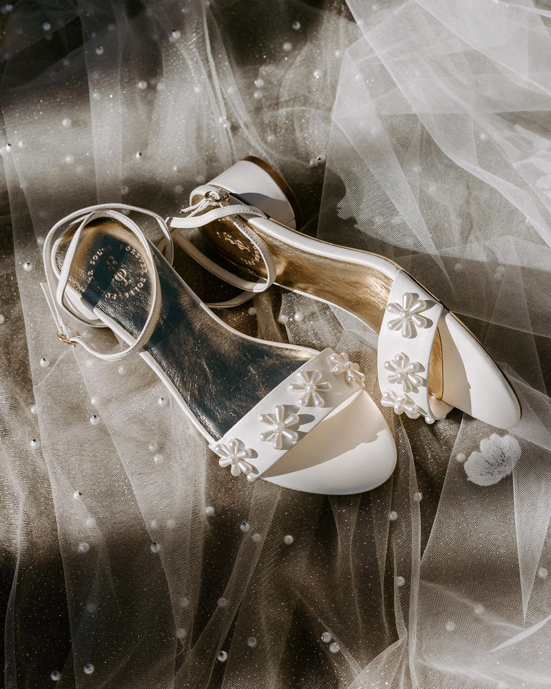 Ivory leather sandal bridal shoes with pearl flowers