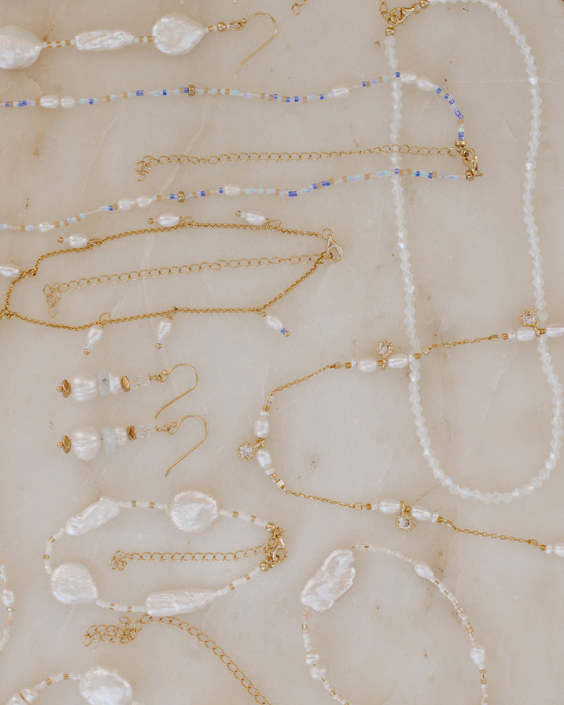 CLEAR CRYSTAL CHOKER NECKLACE for the bride