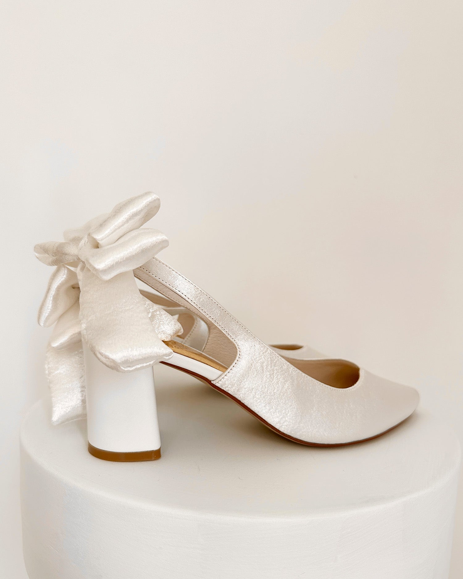 Closed Toe Bridal Shoes with comfortable block heel and bows