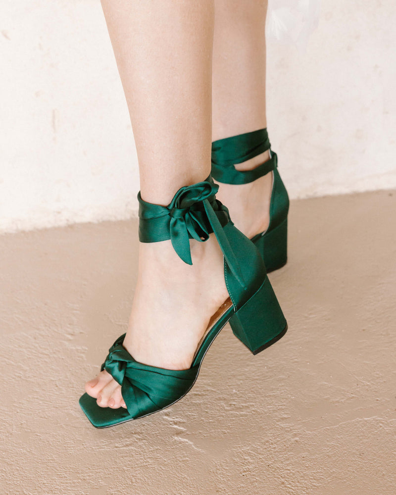 Emerald green bridal shoes