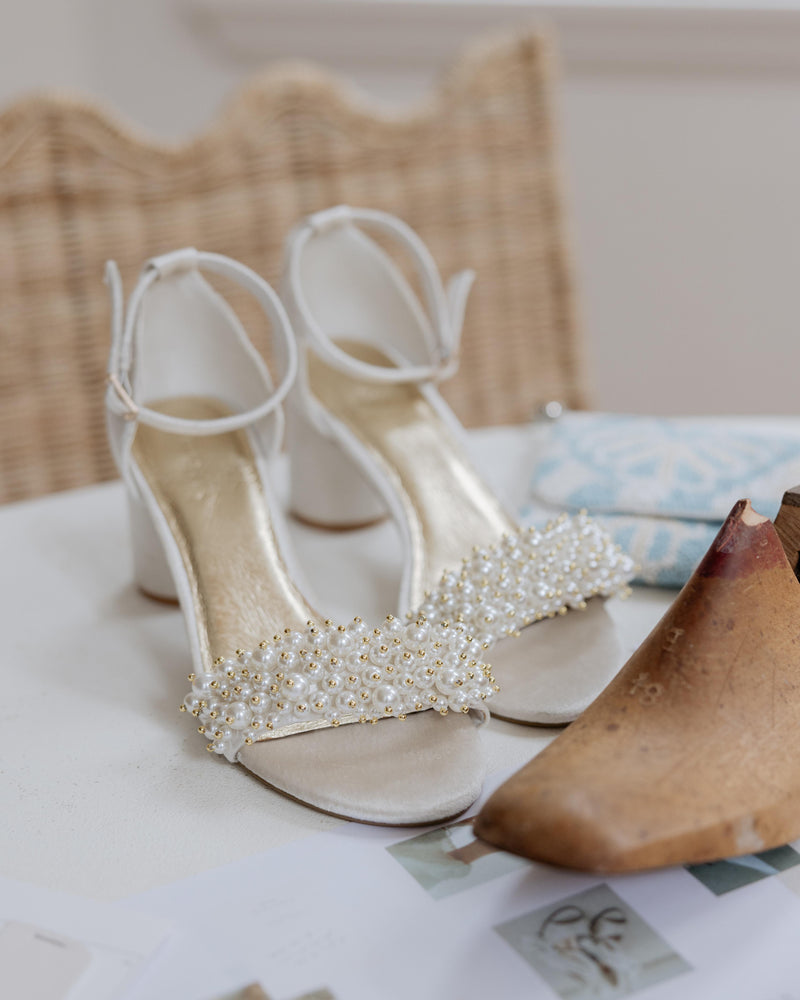 Wedding Sandals, Bridal Shoes Block Heels, Wedding Shoes for Bride, Low Heel  Bridal Sandals With Silk Laces, melodia, Custom Made - Etsy