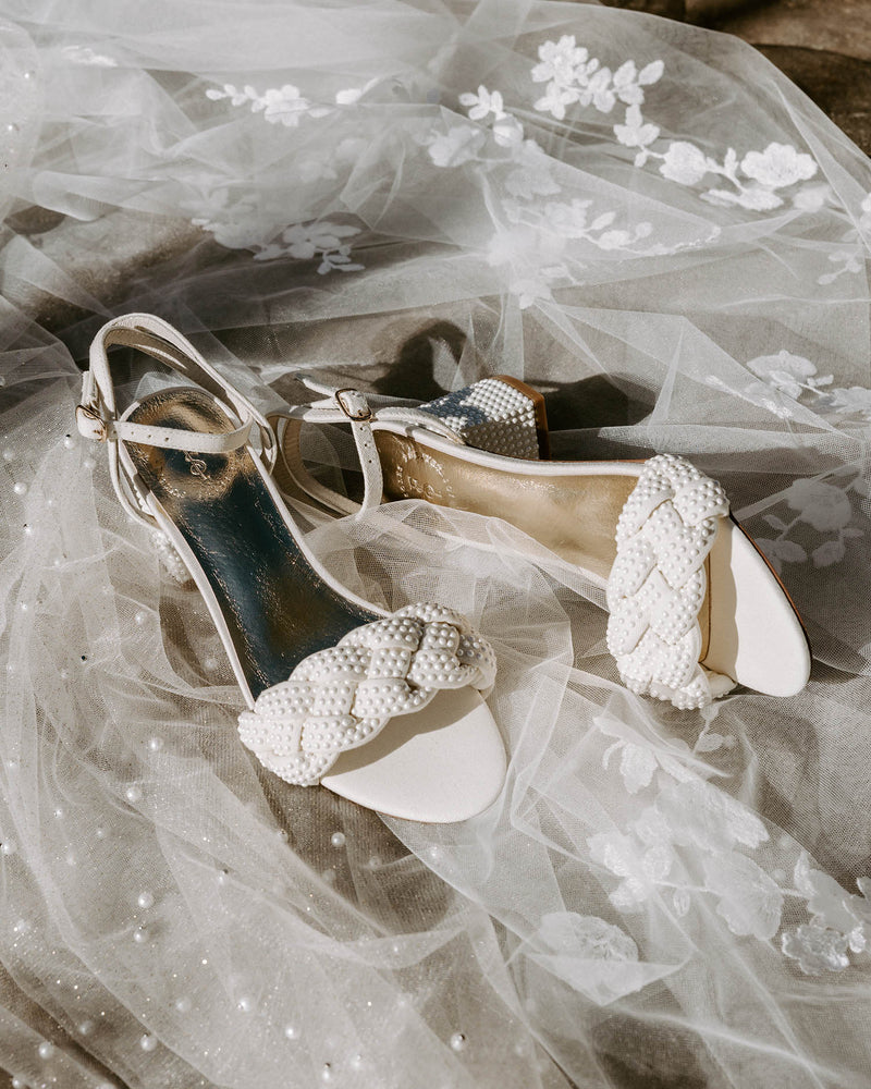 Pearl Bridal Shoes with plaited details