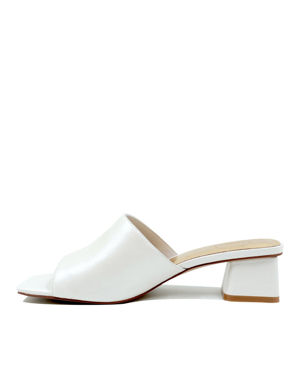 Ivory leather mules for wedding day