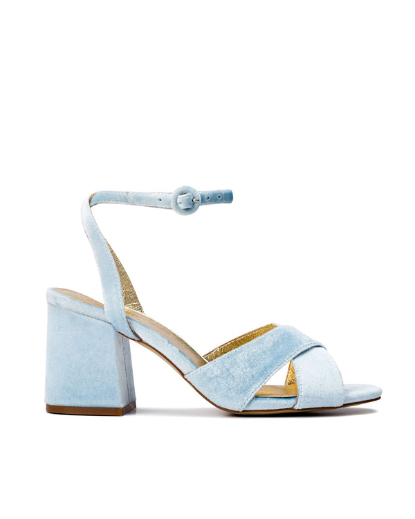 DOVE HEELS - SAMPLE FINAL SALE