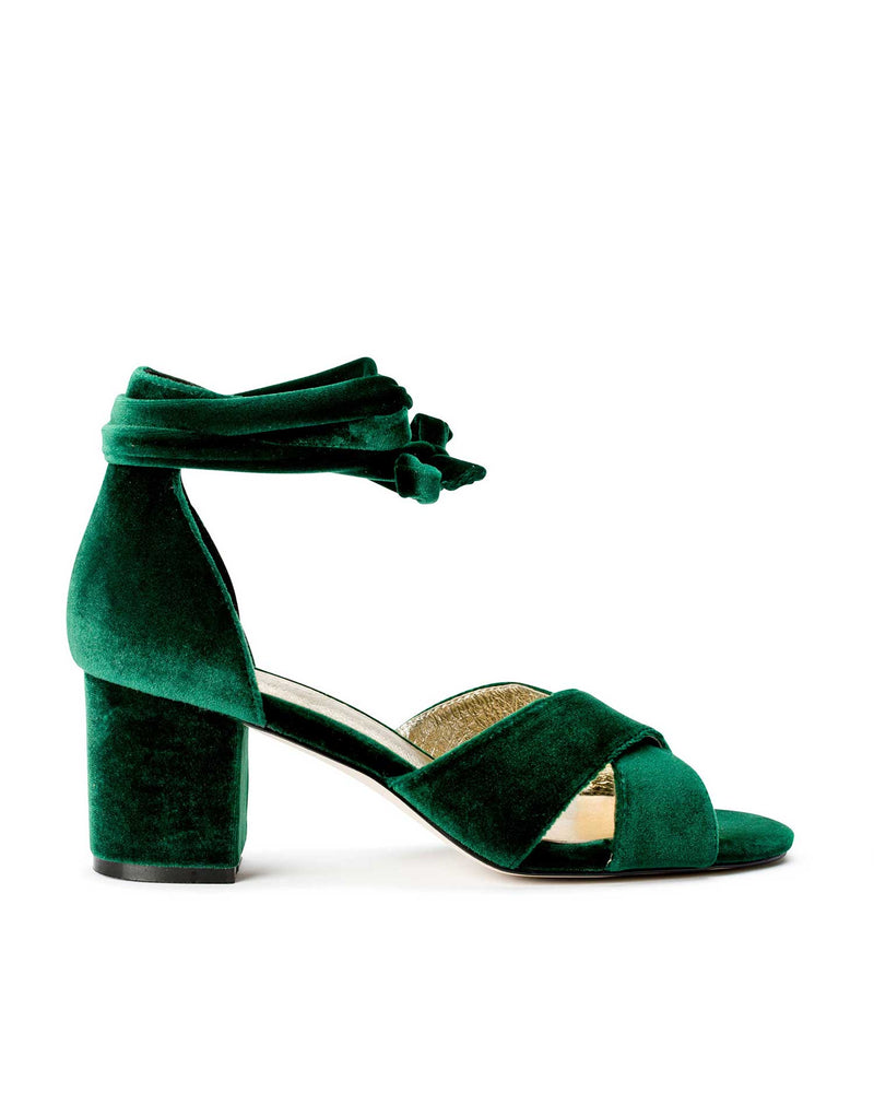 Emerald green wedding shoe with low heel