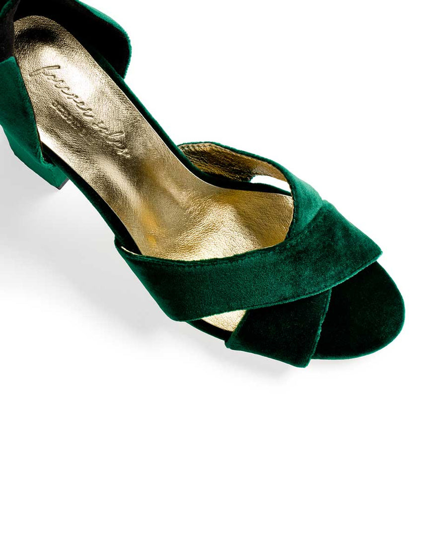 Emerald green velvet shoes on sale