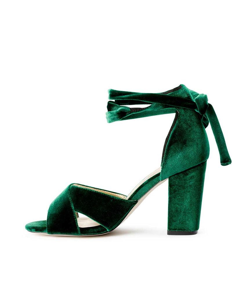 Emerald green velvet wedding shoes